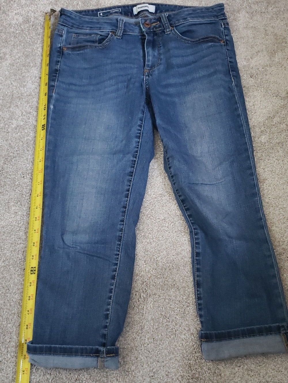Sonoma Women's Medium Blue Denim Capris